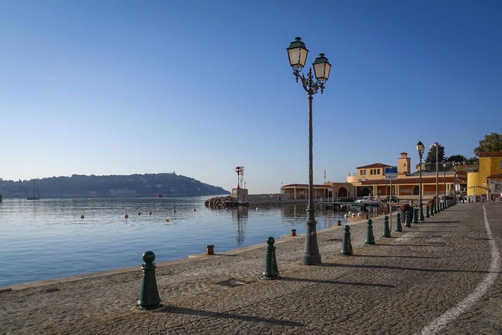 Image illustrative d'un des ports propres de Villefranche-sur-Mer : le Port de la Santé